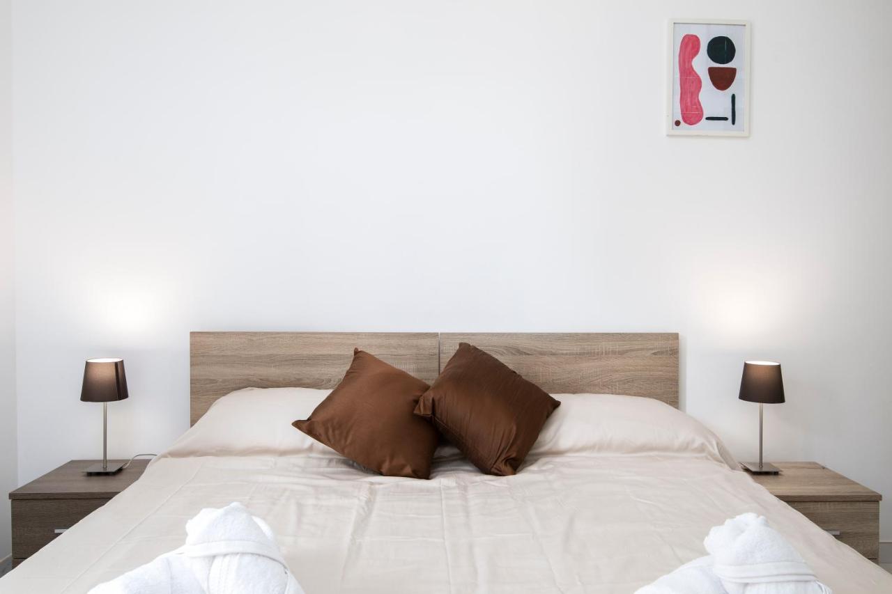 Sea View Apartment 2 Bedrooms 2 Bathrooms, 2 Minutes Away From The Sea Saint Julian's Εξωτερικό φωτογραφία
