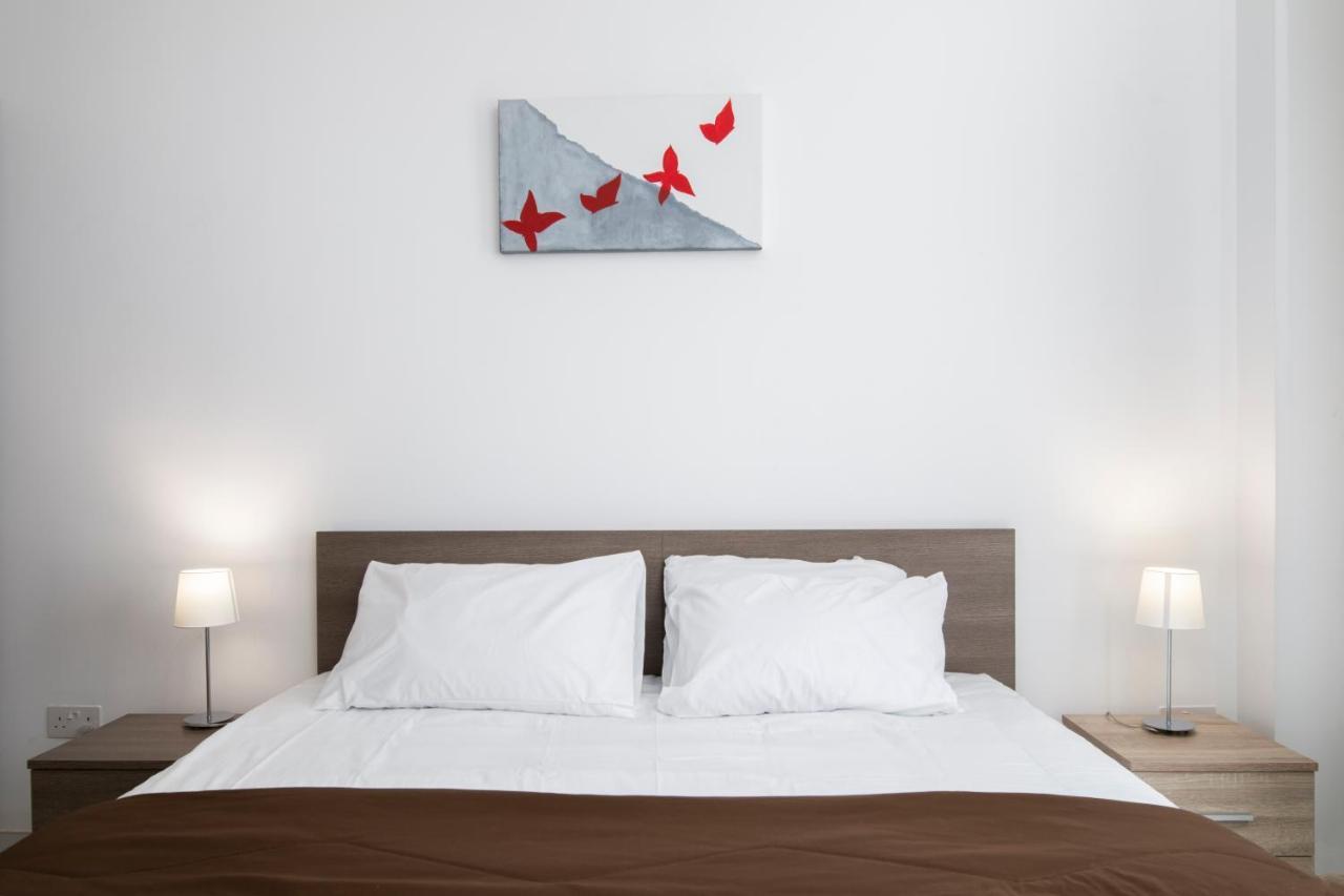 Sea View Apartment 2 Bedrooms 2 Bathrooms, 2 Minutes Away From The Sea Saint Julian's Εξωτερικό φωτογραφία