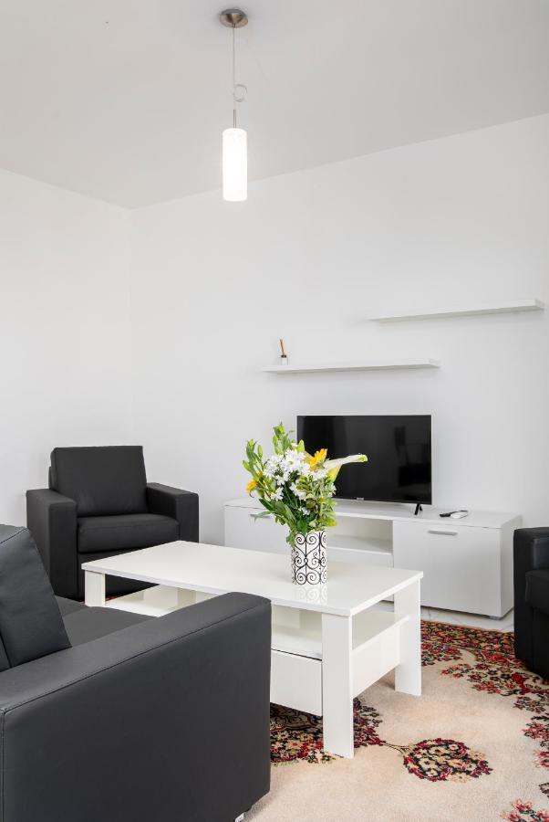 Sea View Apartment 2 Bedrooms 2 Bathrooms, 2 Minutes Away From The Sea Saint Julian's Εξωτερικό φωτογραφία
